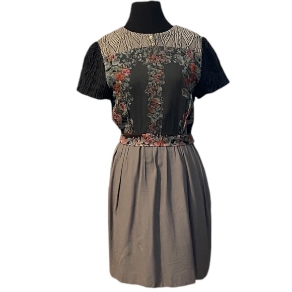 Anthropologie AilantoPatchwork, Floral, Gray, Size 6 - Picture 1 of 12